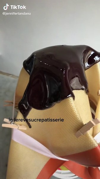 Tutorial Membuat Isomalt Sail untuk Dekorasi Kue