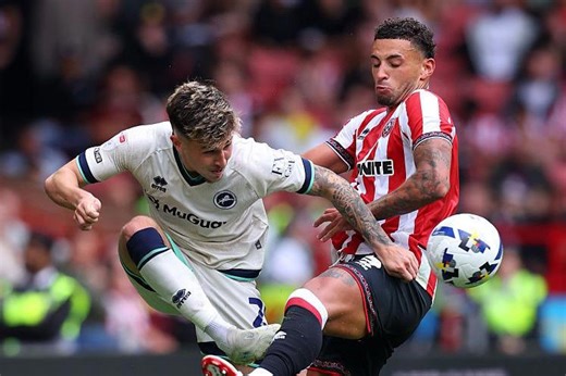 Ben Mee makes Sheffield United debut amid mystery v Oxford United as line-up hints at formation change