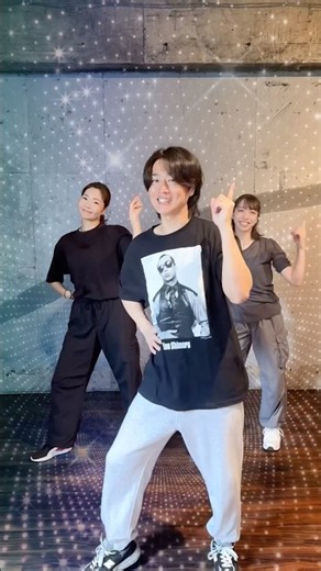 本日より「#ハッピーアイスクリーム」SNS先行配信スタート🔊振付も覚えて一緒にLet's Dance🕺🪩#真田ナオキ