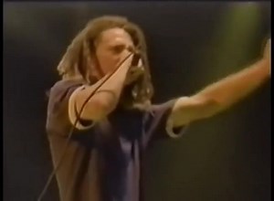Rage Against The Machine Featuring Maynard James Keenan Know Your Enemy Live at the Glastonbury Festival, England June 24th 1994 | The YEAR Grunge BROKE