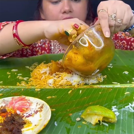 SPICY EGG CURRY🔥 BASMATI RICE || #shorts #mukbangn #asmreating #mukbangasmr #asmr