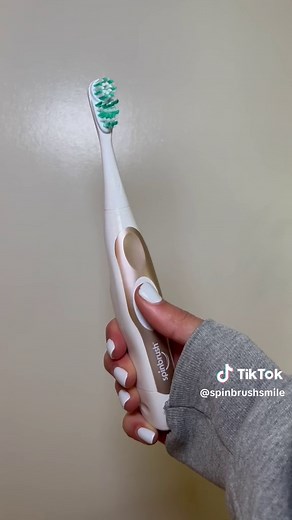Spin your way to a brighter smile with the Spinbrush Pro Whiten Toothbrush 😁 The COLOR-WEAR™ bristles remind you to change your brush head every 3 months** **or when blue or green bristles on spinning head fade. Shop now @amazon