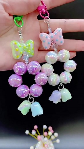 Handmade Beads Phone Charm Ideas for DIY Crafts