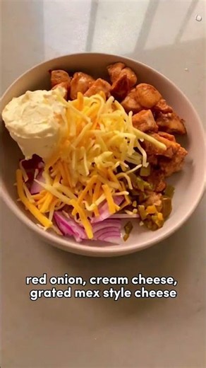 Sweet Chili Chicken Wrap 🌶️🍗🌯 | Irresistible Crispy Chicken Recipe #shorts