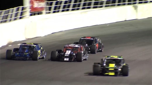 𝐇𝐈𝐆𝐇𝐋𝐈𝐆𝐇𝐓𝐒 - The NASCAR Whelen Modified Tour rumbled into Oswego Speedway for its annual Labor Day trip to the Steel Palace on Saturday night. Check out the highlights 👇 #NWMT | FloRacing