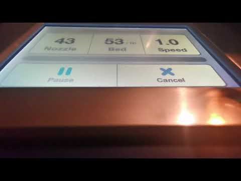 how easy it is to start a print in PrimaCreator P120 v4 blue