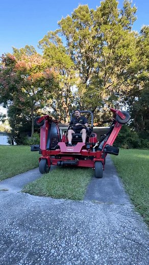 7.8K views · 4K reactions | 12-foot mower vs. tiny yard  . . #lawnbusiness #lawnservice #lawnmaintenance #lawncare #lawncarecommunity #yardmaintenance #lawnmower #lawncareservice #satisfying #asmr | Main Street Mower | Facebook