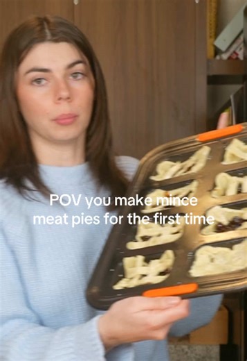 Making Traditional Mincemeat Pie: A Historical Recipe