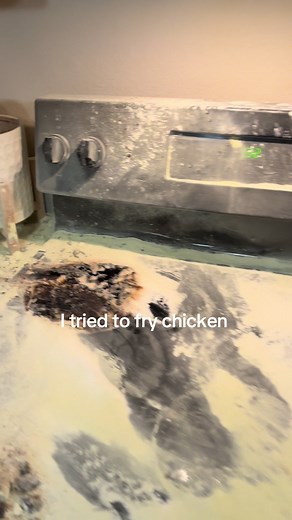 Frying Chicken Gone Wrong: Hilarious Fire Extinguisher Moment