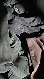 beafabregas on Instagram: "I don’t usually do hauls but I just had to for the NikeSKIMS drop!! I am thoroughly impressed and I am so happy this exists. Thanks for driving me early in the morning to go shopping @nikkorms this wouldn’t be possible without you藍 Truly the best of both worlds!!!!!!! @nike @skims"