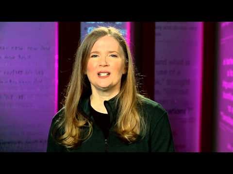 Suzanne Collins speaks on her love of writing and reading!