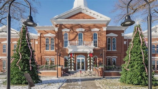 Oldham County courts close as long-awaited courthouse opens
