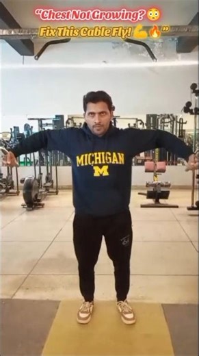 “Cable Fly for a Bigger Chest 💪🔥”