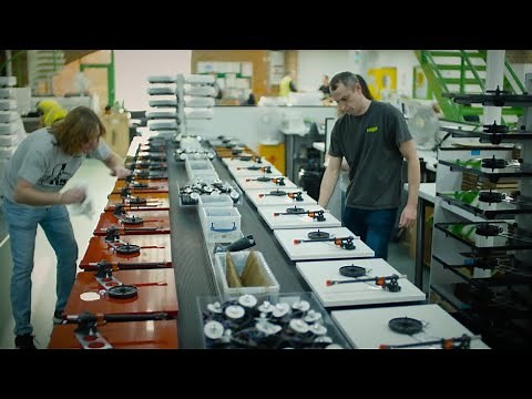 Rega Research Film "LISTEN" - BEST WITH HEADPHONES