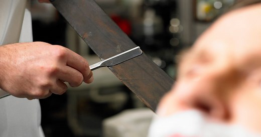 How to sharpen a straight razor, according to a master barber