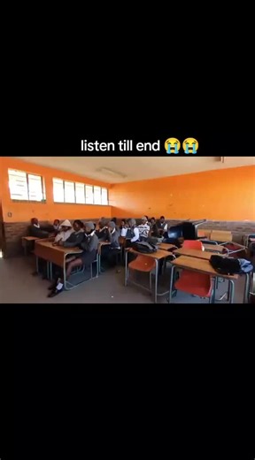 mamu yalila 😭😭@Pistole Gwijo @@Gwijo Avenue #mama #father #gwijooftheday🔥 #sadsong #talentotiktok