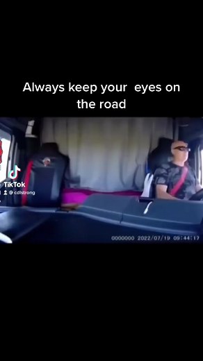 1.2M views · 7.2K reactions | Seriously? #trucker #trucking #accidents #cdl #driver #logistics #cdljobs | CDL Strong | Facebook