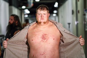 Trevor Murdoch says that being backstage in the WWE is tense