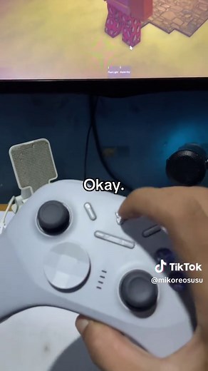 How to Slow Walk in Roblox on PC