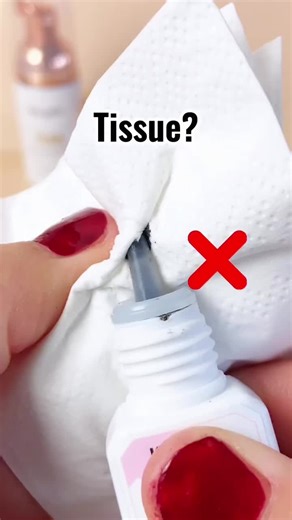 Essential Glue Wipes for Lash Adhesive Care