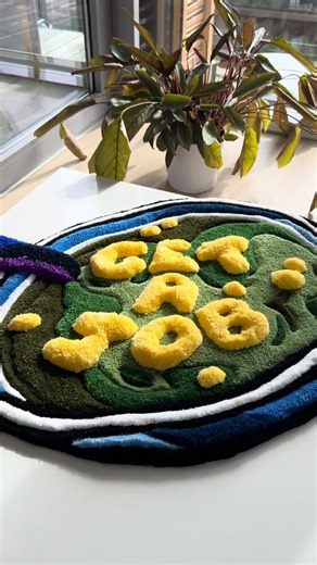 Tufting a ‘GET A JOB’ Fluffy Rug! 🧽🌵 SpongeBob Rug #tufting #handmade