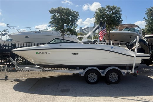 Used 2020 Sea Ray SPX 210 Outboard, 33062 Pompano Beach - Boat Trader