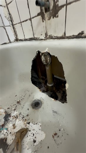 Bathtub Reglazing Specialist | Another bathroom restoration.. 🛁👨‍🔧 #restoration #restore #repair #hole #blackhole #rust #rusty #rusted #fixerupper #fix #patchwork... | Instagram