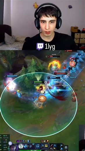 1Lyg | Challenger ADC on Instagram: "Aphelios diff #Aphelios #ADC #BotLane #TripleKill #lolhighlights"