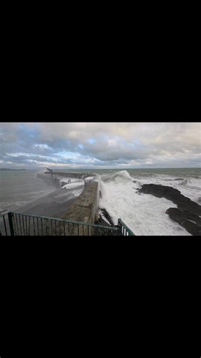 Tis blowin a hoolie in the bay this afternoon! | Mevagissey to Fowey Ferry