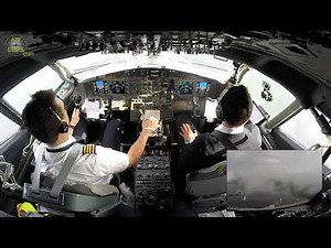 Fantastic Nolinor B737-200 Cockpit with modern Features: Captain JC's SMOOTH Landing! [AirClips]