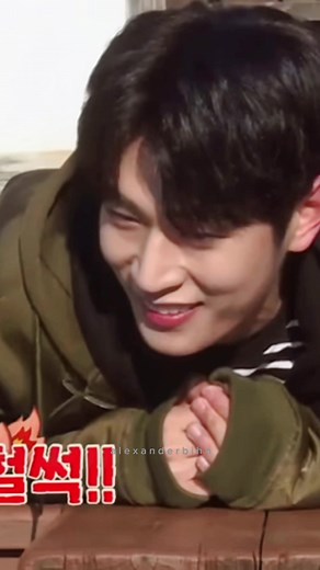 Seoham was like: Spank me! 😂💀🍑 #semanticerror #bl #parkseoham #koreanbl #foryou #fyp #xyzbca #kpop #boylove #knk #seoham #bldrama