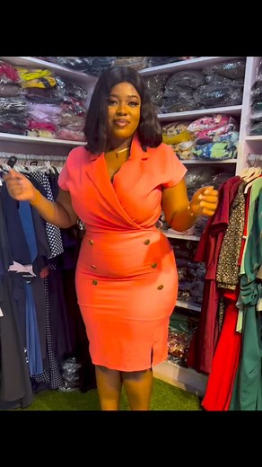 UK12-18Locate @majoytrish & @elegant_dresses_worldwide at Madina...