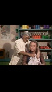 These old Hee Haw skits bring back so many memories... Every Saturday night of my childhood!!! | Travis Chumley