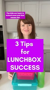 ⭐️SAVE my 3 Tips for Lunchbox Success this year. ⭐️Life is so busy and when the kids go back to school all the rushing begins with school and after school activities. Making lunches daily can be another (annoying) job on the to do list!! A small bit of planning and some snack prep and baking every so often can really help to make it easier to manage. ⭐️1-Make a PLAN- Write out a list of all the foods your child would happily eat in their lunchbox. Keep it on the wall in the kitchen and use it wh