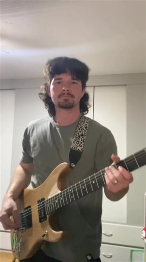 This Marty Friedman solo is insane! I remember trying to learn it years ago and it humbled me😂 I love how all of the songs are so different on “Rust in Peace” & “Poison was the Cure” is no exception🔥 playing to a guitarless backing track & recorded the rhythm myself🤘#megadeth#martyfriedman#poisonwasthecure#rustinpeace#davemustaine