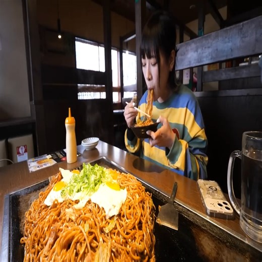 85K views · 904 reactions | #asmr #mukbang #eating #mukbangshow | Mukbang asmr | Facebook