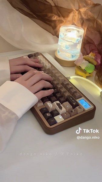 Custom Mechanical Keyboard and Keycap Compilation