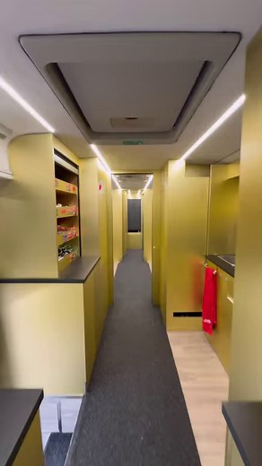 177K views · 2.3K reactions |  Scoprite il bus della UAE!  Have a look inside the UAE bus!  Découvrez le bus de l’équipe UAE ! #TDF2024 | Le Tour de France | Facebook