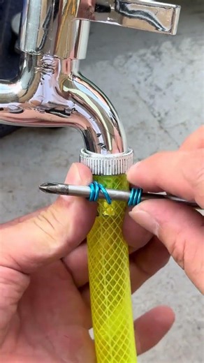 #Water pipe connector