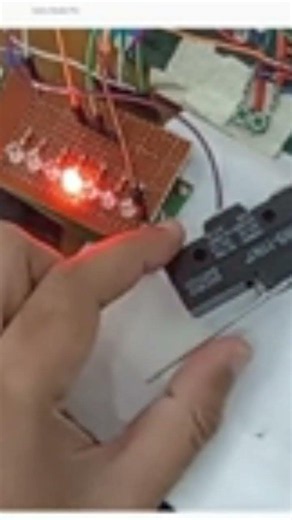 Limit switch interface PIC16F877A. #electronics #circuit #control #diy #engineering