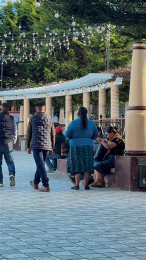 Encuentro aterrador con Momo en Tecpan