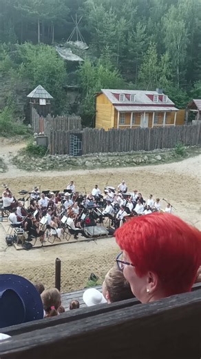 Western symphony 2026 1) Úvod