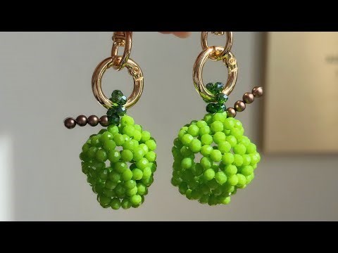 How to Make a 3D Beaded Apple Keychain | DIY Fruit Tutorial 🍏