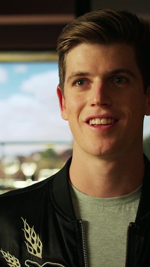 Guzmán and Nadia: A Love Story in Elite