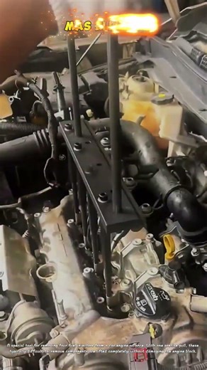 Special tool for removing four fuel injectors simultaneously from a car engine#automotive #mechanic