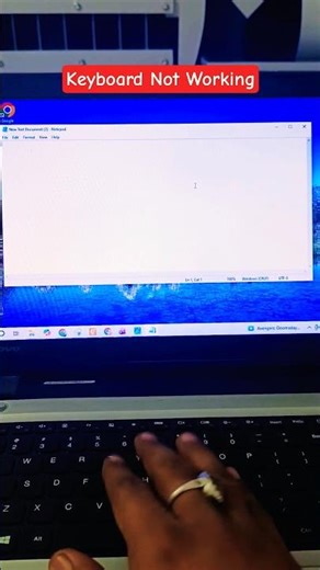 Laptop keyboard NOT working? | Fix laptop keyboard issue in 8 Seconds #shorts #ytshorts #laptop