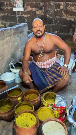 India Eat Mania on Instagram: "Jagannath Bhagwan Wali Prasad Thali In Bhubaneswar Where: Bhubaneswar, Odisha Tag Someone Who Loves Satvik Food . Follow us @india_eat_mania for more foodie updates Use Hashtag #indiaeatmania to get featured Turn on your post notifications . #satvikfood #bhubaneswar #prasadthali #odisha"