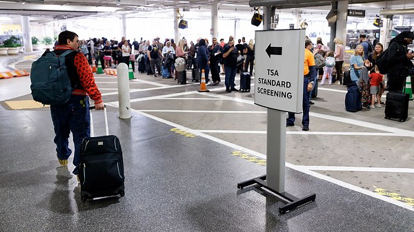 TSA officer shares advice to skip long airport lines and blasts Democrats
