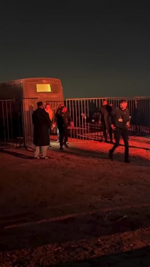 Tiësto Argentina | @tiesto ingresando a lo que fue el show de el año en Giza en dónde Miles de almas disfrutaron de un espectáculo brillante de 3 horas. El... | Instagram