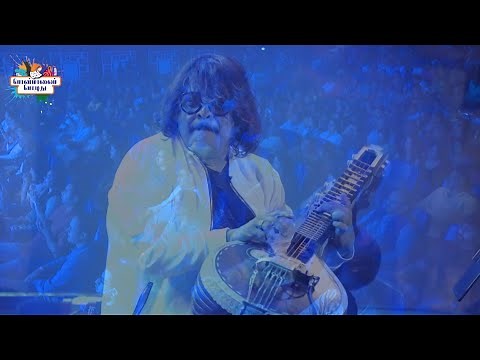 Rajhesh Vaidhya Veena / ARR Songs Medley / Live Performance / Ponmaalai Pozhuthu 2023 / Dubai